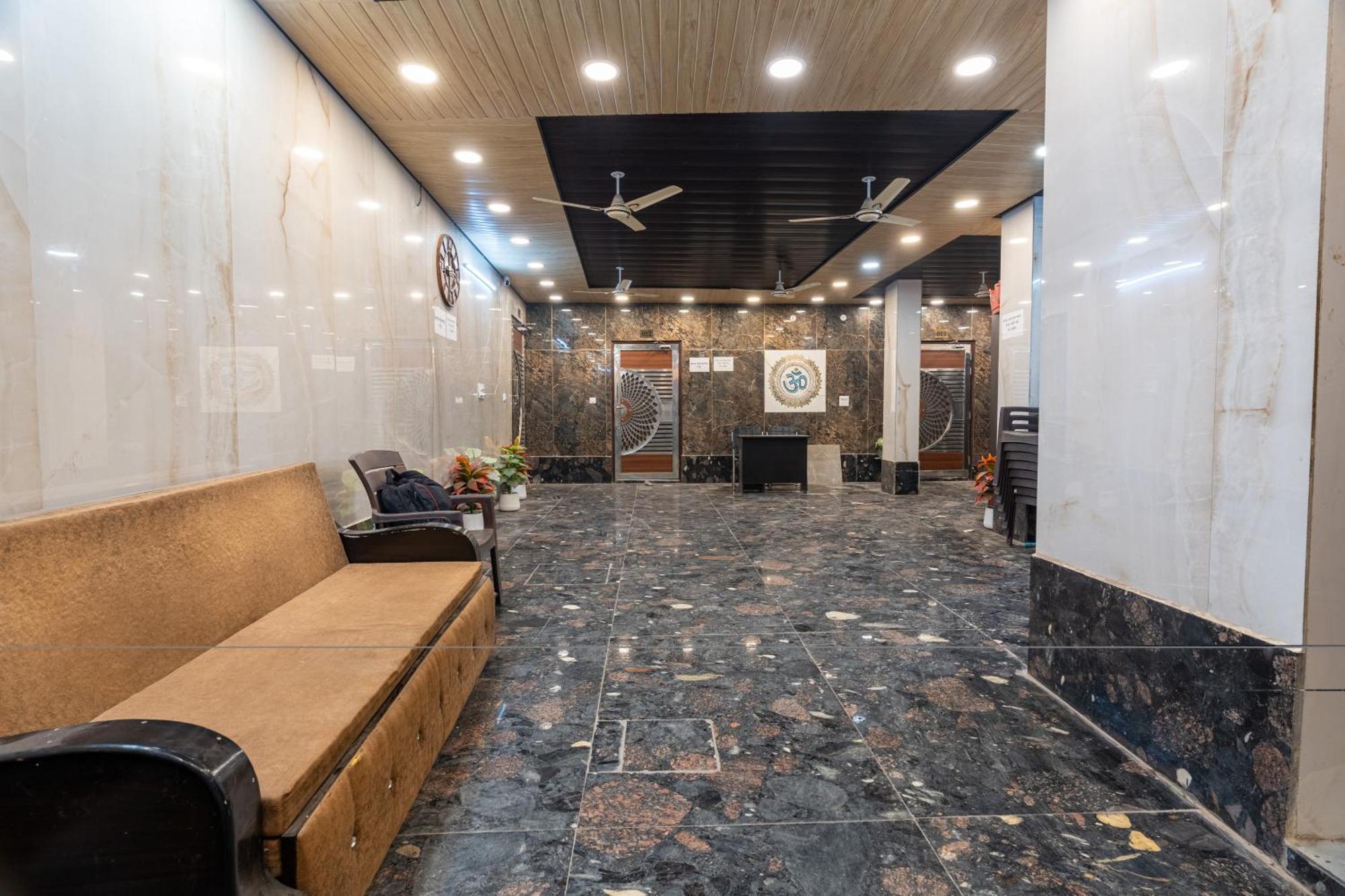 Appartamento Homlee-Vintage 2Bhk-Ndls-Lift-Bharat Mandapam Nuova Delhi Esterno foto