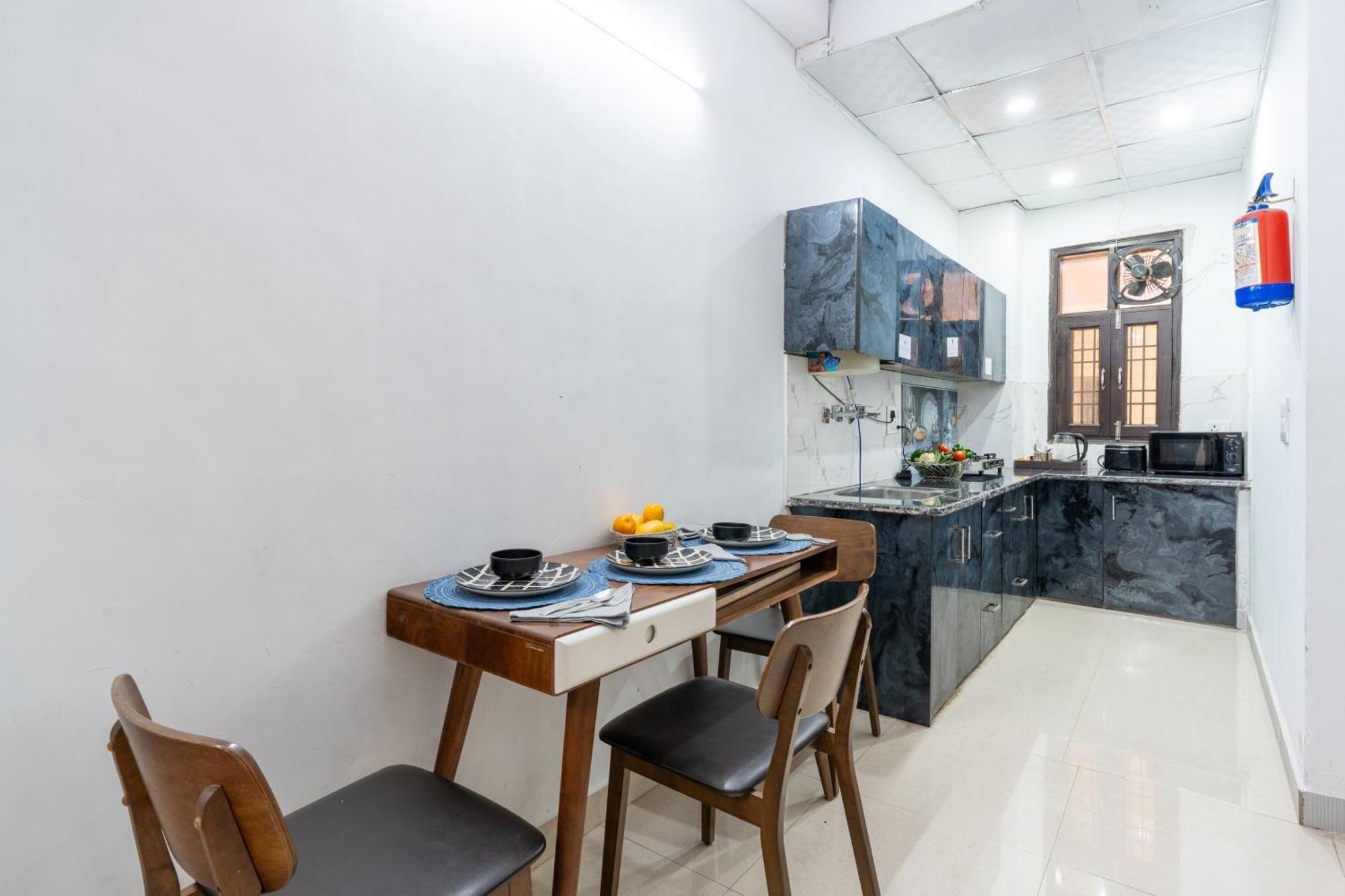 Appartamento Homlee-Vintage 2Bhk-Ndls-Lift-Bharat Mandapam Nuova Delhi Esterno foto